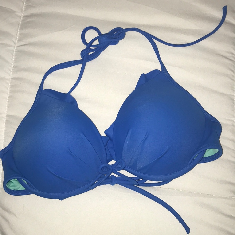 Victoria’s Secret Push-Up bikini top, worn twice.